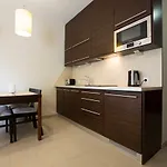 Апартаменты Port Lilia *