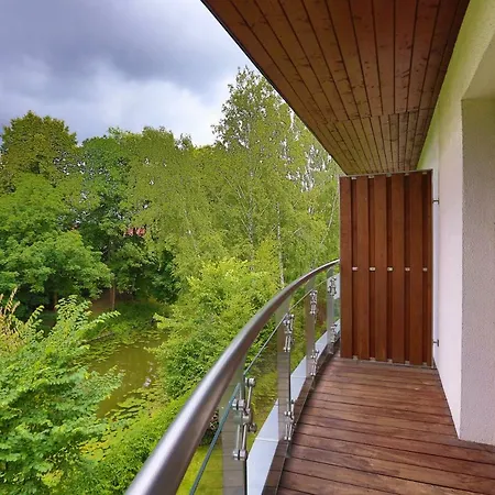 Port Lilia Apartment